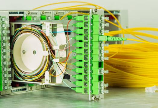 PLC fiber splitter uses
